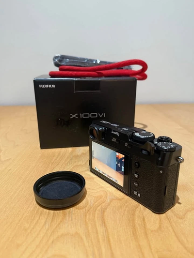 BRAND NEW Fujifilm X100VI 40.2MP 6.2K Digital Camera Black - US Model