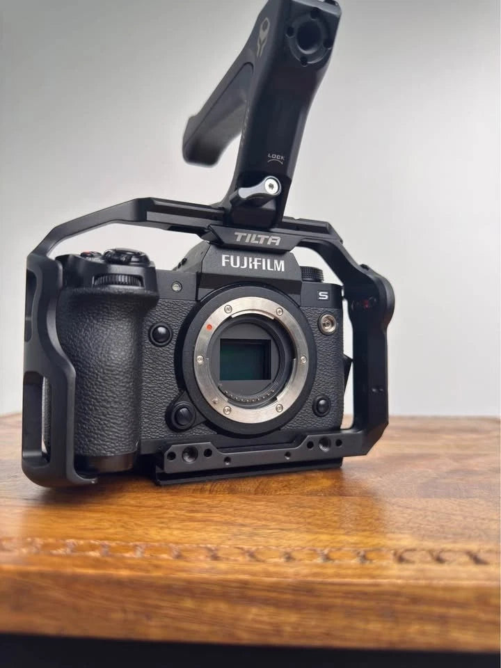 Fujifilm X-H2S + Lenses & Filmmaking Accessories – Excellent Condition